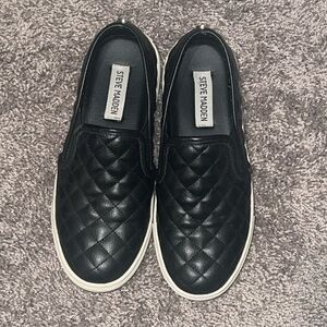 Steven Madden - ECENTRCQ BLACK